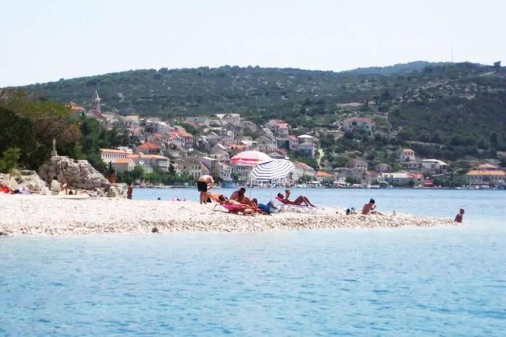 Seaview Apartment Sparkle Iskra - Povlja, Brac Povlja  Εξωτερικό φωτογραφία